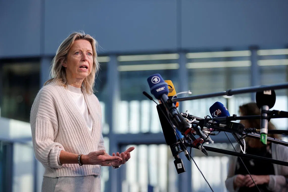 Dutch Defence Minister Kajsa Ollongren said she had received concerned phone calls from colleagues around Europe asking whether the Dutch stance on Ukraine would change.