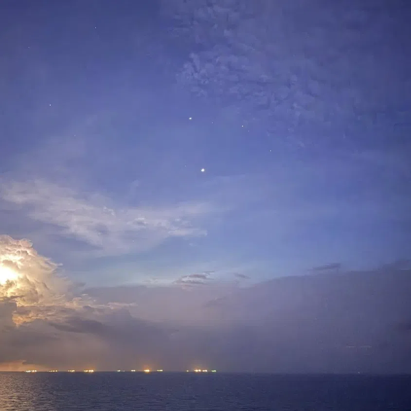This phenomenon will peak on the evenings of June 8 and June 9, according to National Geographic, when the planets will be bright enough to appear soon after sunset.