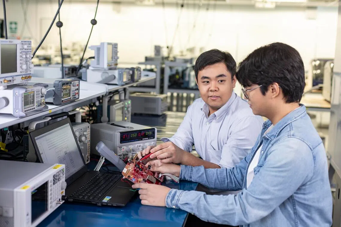 Dubbed “2+2”, the programme will have undergraduates spending their first two years on campus and the next two years in deeper workplace immersion.