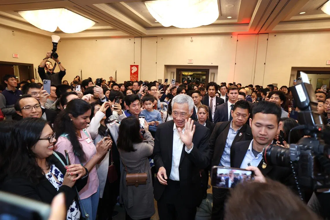 PM Lee Hsien Loong arriving at the ballroom of the Westin San Francisco Airport to meet Singaporeans on Nov 15.
