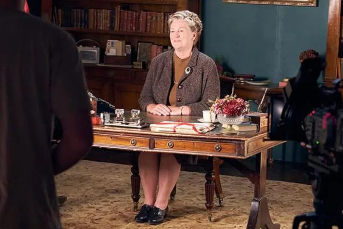 With the help of artificial intelligence, Agatha Christie has been tapped to teach a course with BBC Maestro, an online lecture series. 