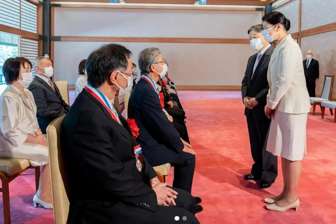 The first 19 posts are formally staged photos and videos of Emperor Naruhito and Empress Masako carrying out royal duties at recent public appearances.