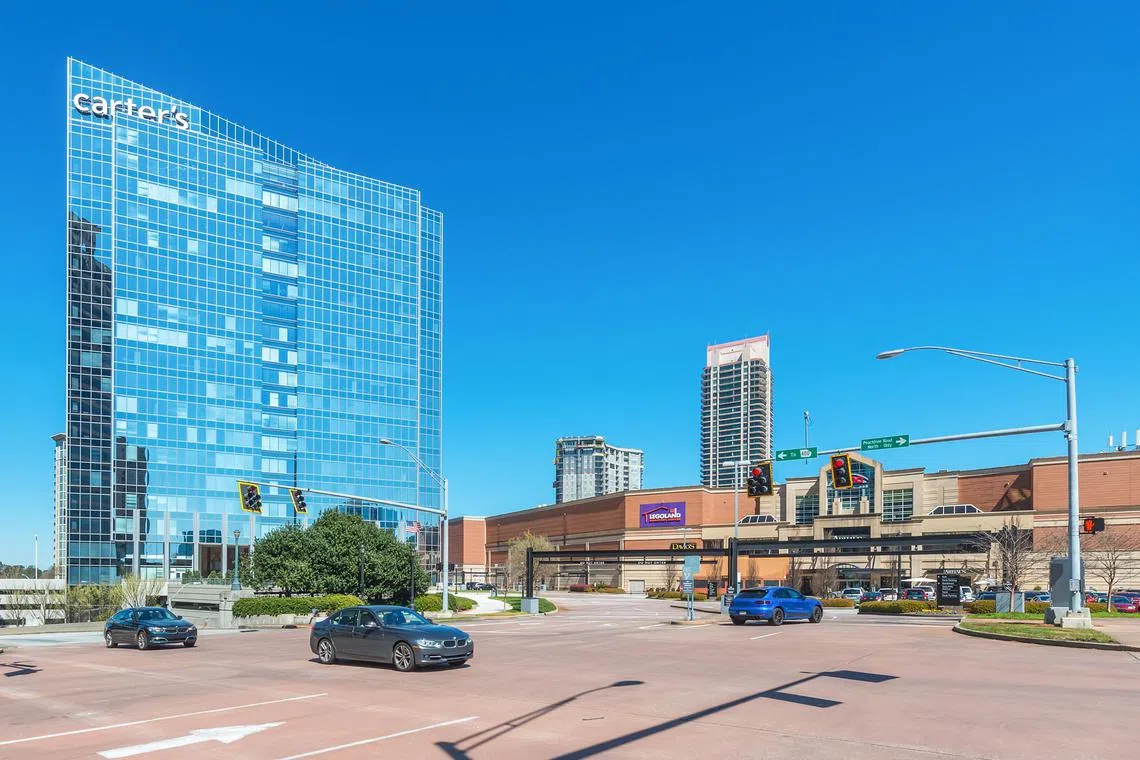 Manulife US Reit has entered into a letter of intent to sell Phipps Tower in Atlanta, Georgia.