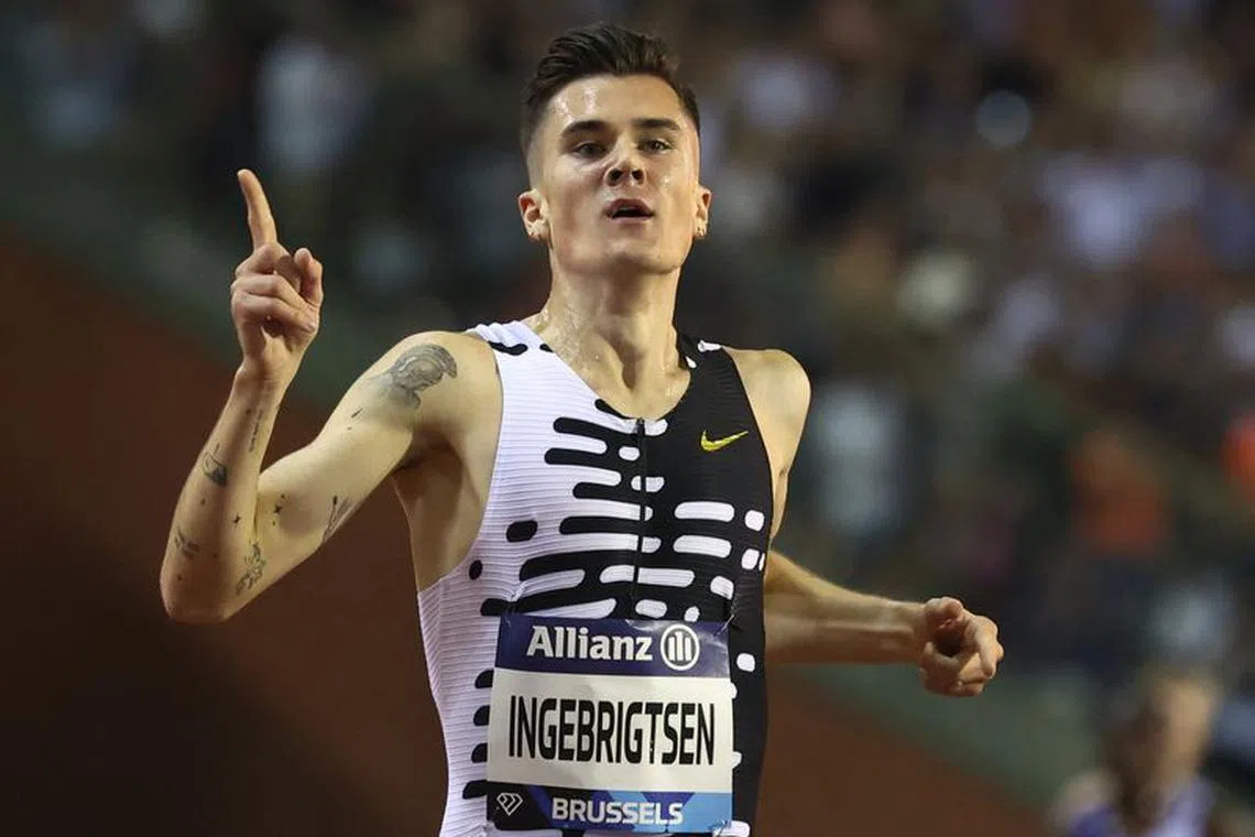 Athletics - Diamond League - Memorial van Damme - King Baudouin Stadium, Brussels, Belgium - September 8, 2023 Norway's Jakob Ingebrigtsen celebrates winning the men's 2000m REUTERS/Yves Herman