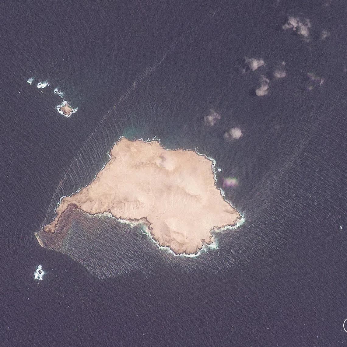 A satellite image shows an oil slick next to the Caroline Bezengi, a sanctioned vessel off the coast of the Dhofar Governorate, Oman, July 28, 2026. 2026 Planet Labs PBC/Handout via REUTERS