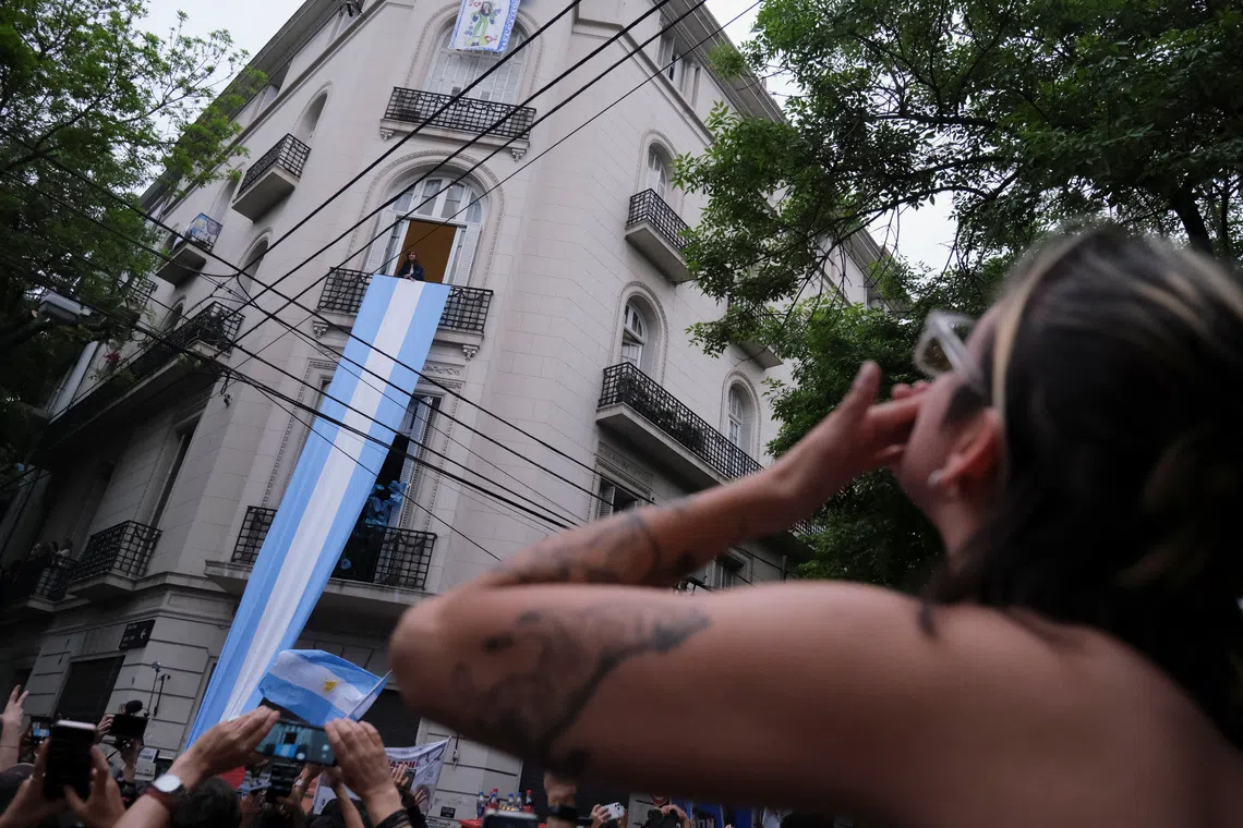 A supporter of former Argentine President Cristina Fernandez de Kirchner blows a kiss at her as Peronists commemorate Loyalty Day in Buenos Aires, Argentina, October 17, 2025. REUTERS/Alessia Maccioni