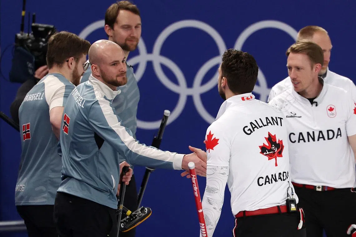 Curling-Norway beat Canada to reach semis, Britain also qualify
