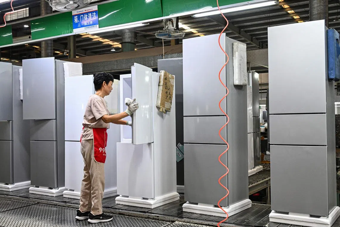 The export value of refrigerators has grown 25.1 per cent to 47.85 billion yuan (S$8.7 billion) in the first eight months of the year.