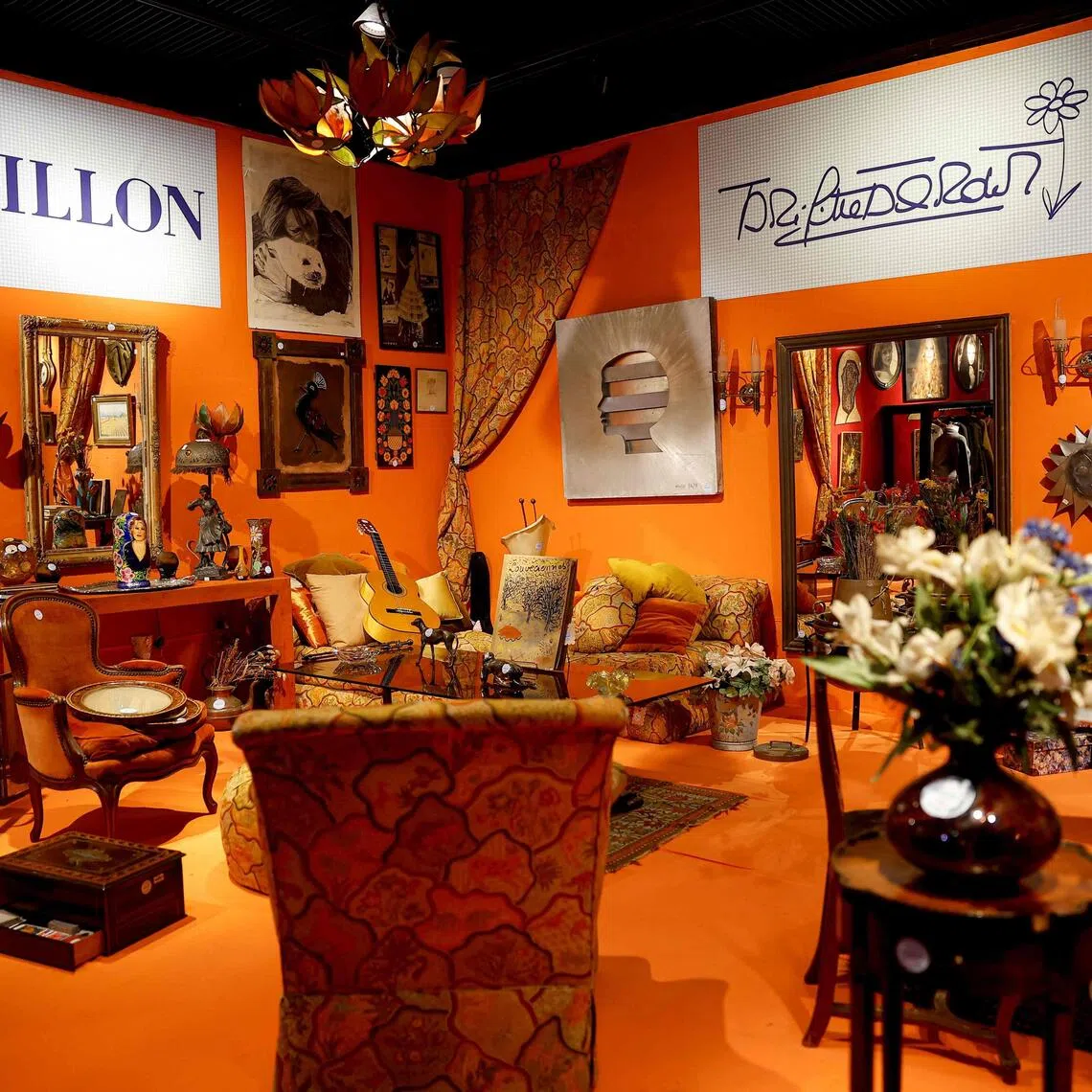 This photograph shows details of a preview exhibition of personal belongings once owned by late French actress Brigitte Bardot at Maison Drouot in Paris on September 15, 2026, ahead of an auction of her memorabilia and clothing. (Photo by Charlotte SIEMON / AFP) / -- IMAGE RESTRICTED TO EDITORIAL USE - STRICTLY NO COMMERCIAL USE --