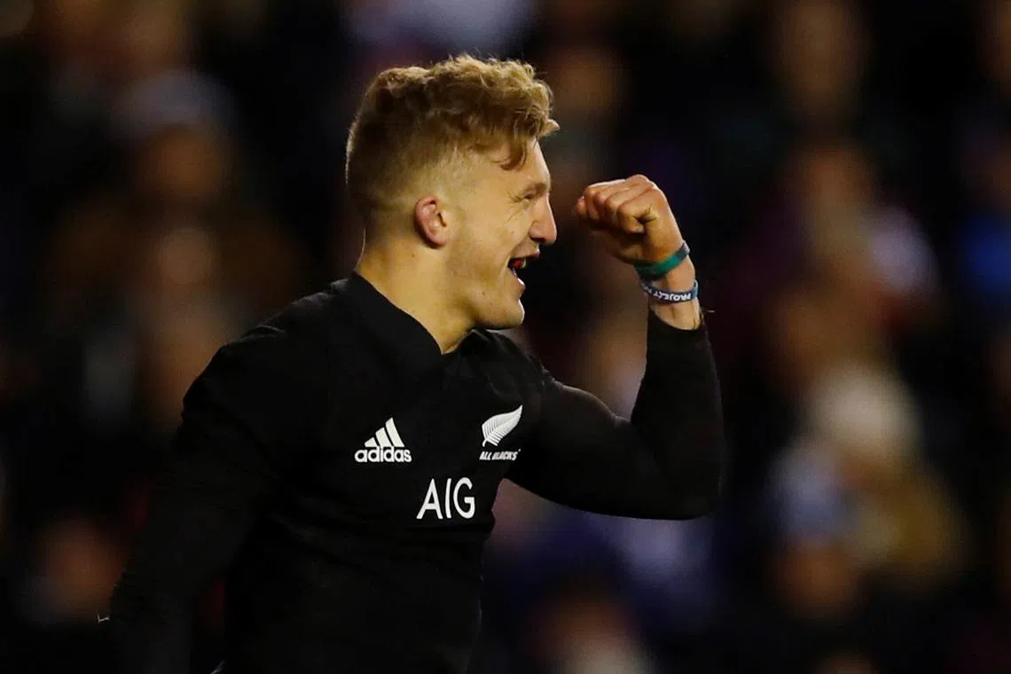Rugby Union - Autumn Internationals - Scotland vs New Zealand - BT Murrayfield Stadium, Edinburgh, Britain - November 18, 2017   New Zealand’s Damian McKenzie celebrates scoring a try   REUTERS/Russell Cheyne