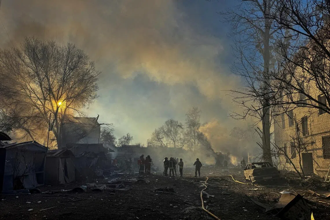 FILE PHOTO: Rescuers work at the site of a Russian missile strike, amid Russia's attack on Ukraine, in Kharkiv, Ukraine, March 7, 2025. REUTERS/Vitalii Hnidyi/File Photo