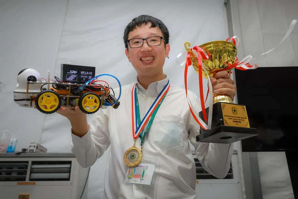 SIT student Tang Jing Herng clinched the top prize in the institutes of higher learning category of the Singapore BusTech Grand Challenge.