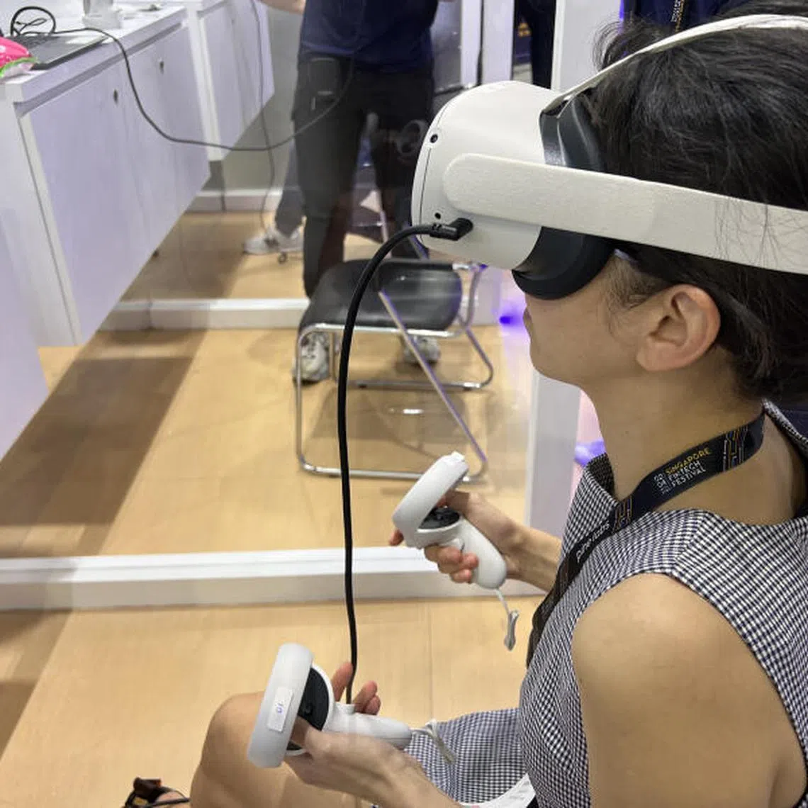 The writer's first immersion in the metaverse using the Meta Oculus Quest 2 virtual reality headset.