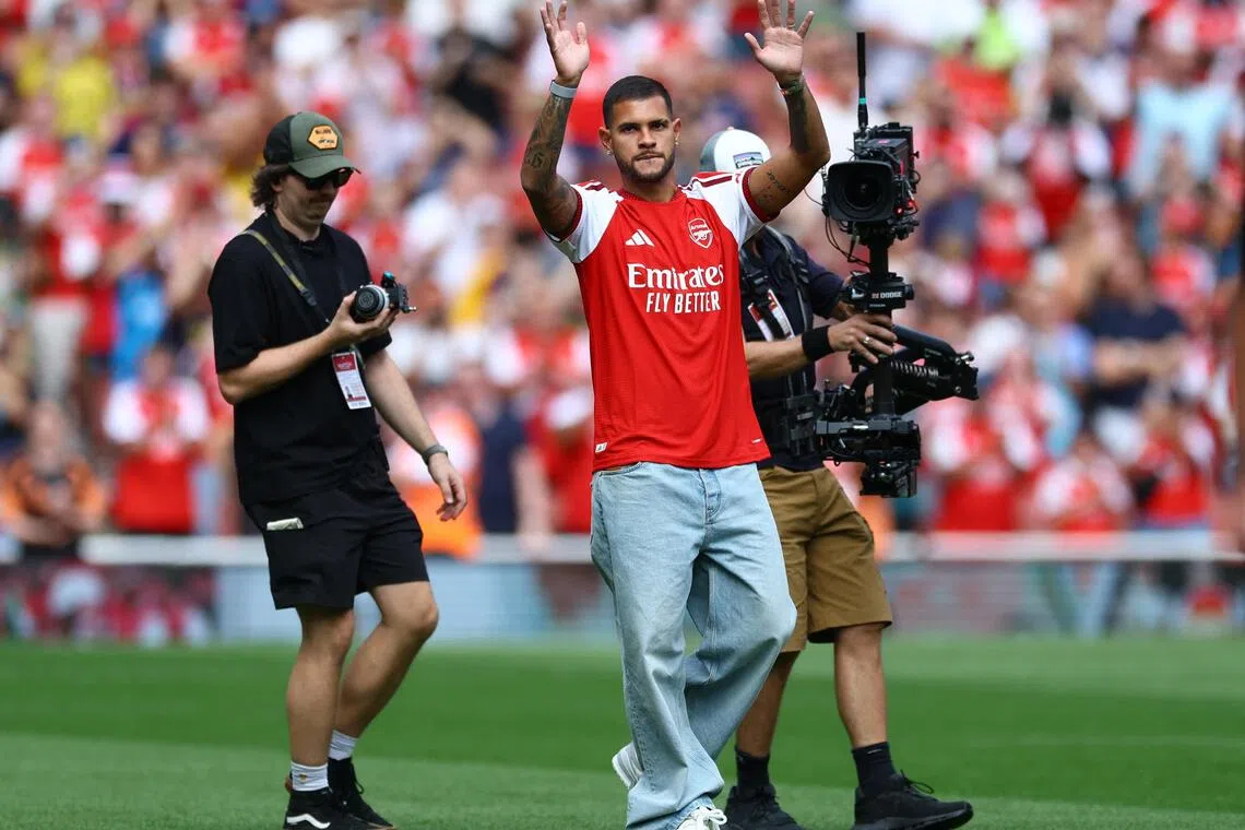 Arsenal new signing Bruno Guimaraes was introduced to Gunners fans ahead of Aug 9’s 3-2 friendly defeat by Borussia Dortmund.