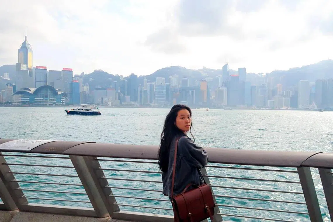 clhome27 - 

ST PHOTO: CHARMAINE LIM
Rights Usage: Single Use
Will caption them in there later.