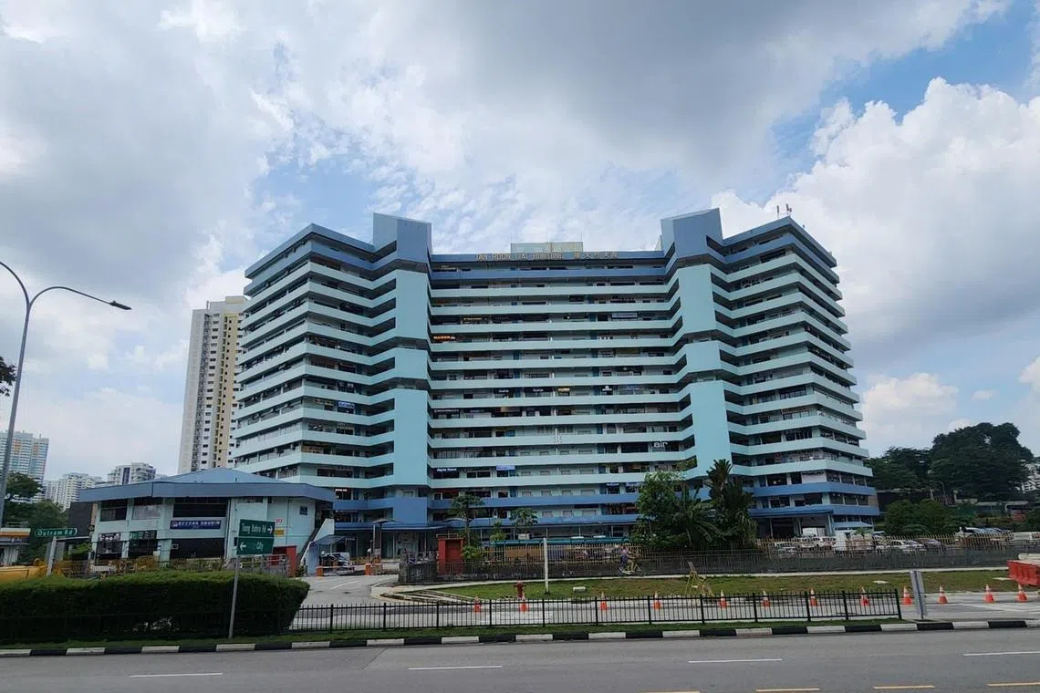 Frequented by furniture buyers, Tan Boon Liat Building is next to Havelock MRT station. 