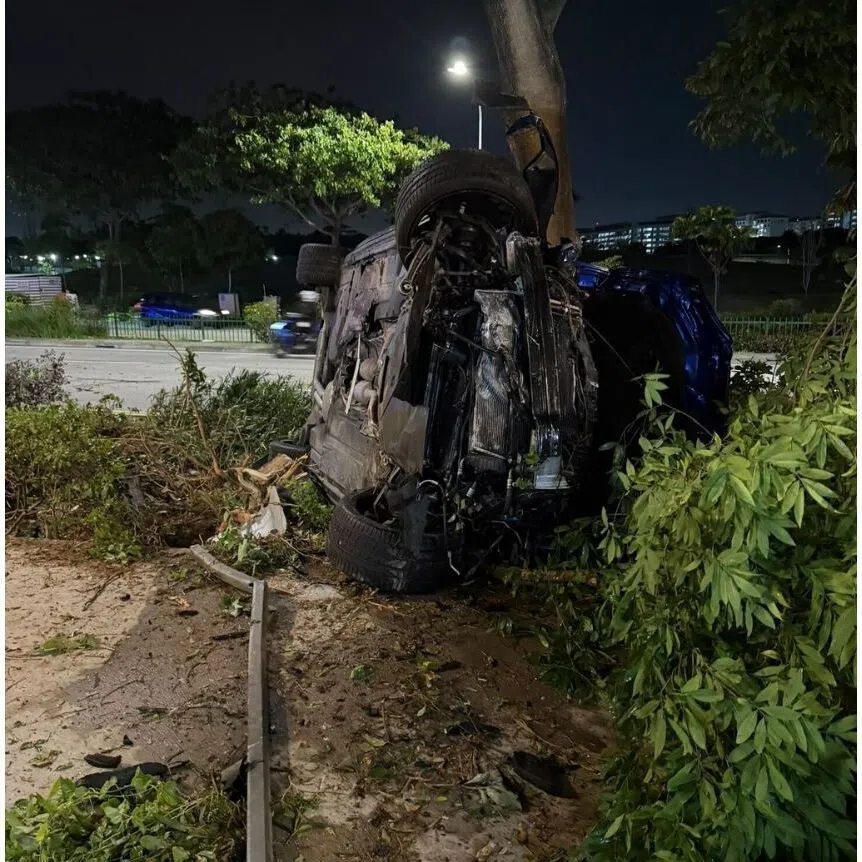 In photos of the accident in Tampines circulating on social media, various vehicles can be seen in severely damaged states.