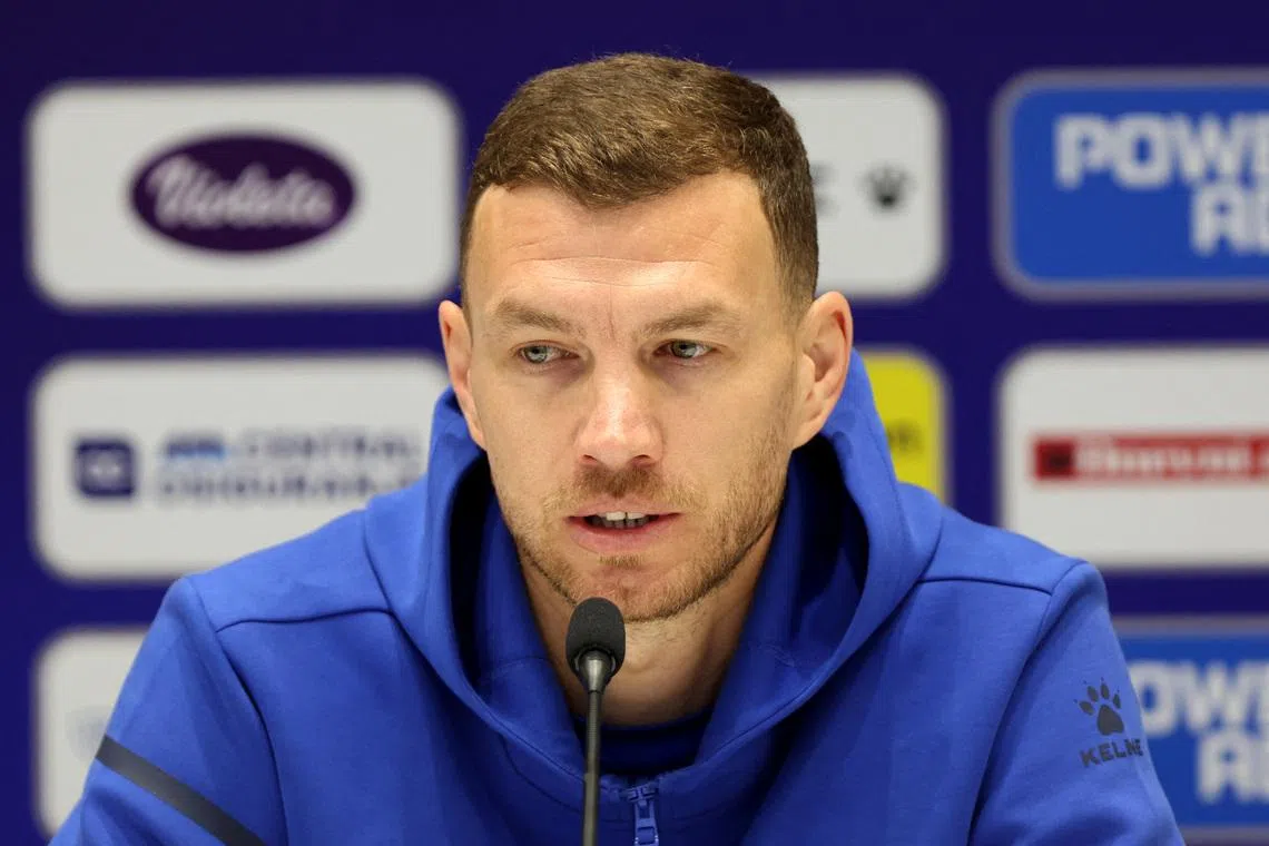 Soccer Football - FIFA World Cup - UEFA Qualifiers - Bosnia and Herzegovina Press Conference - Football Federation of Bosnia and Herzegovina, Sarajevo, Bosnia and Herzegovina - March 30, 2026 Bosnia and Herzegovina's Edin Dzeko during the press conference REUTERS/Amel Emric