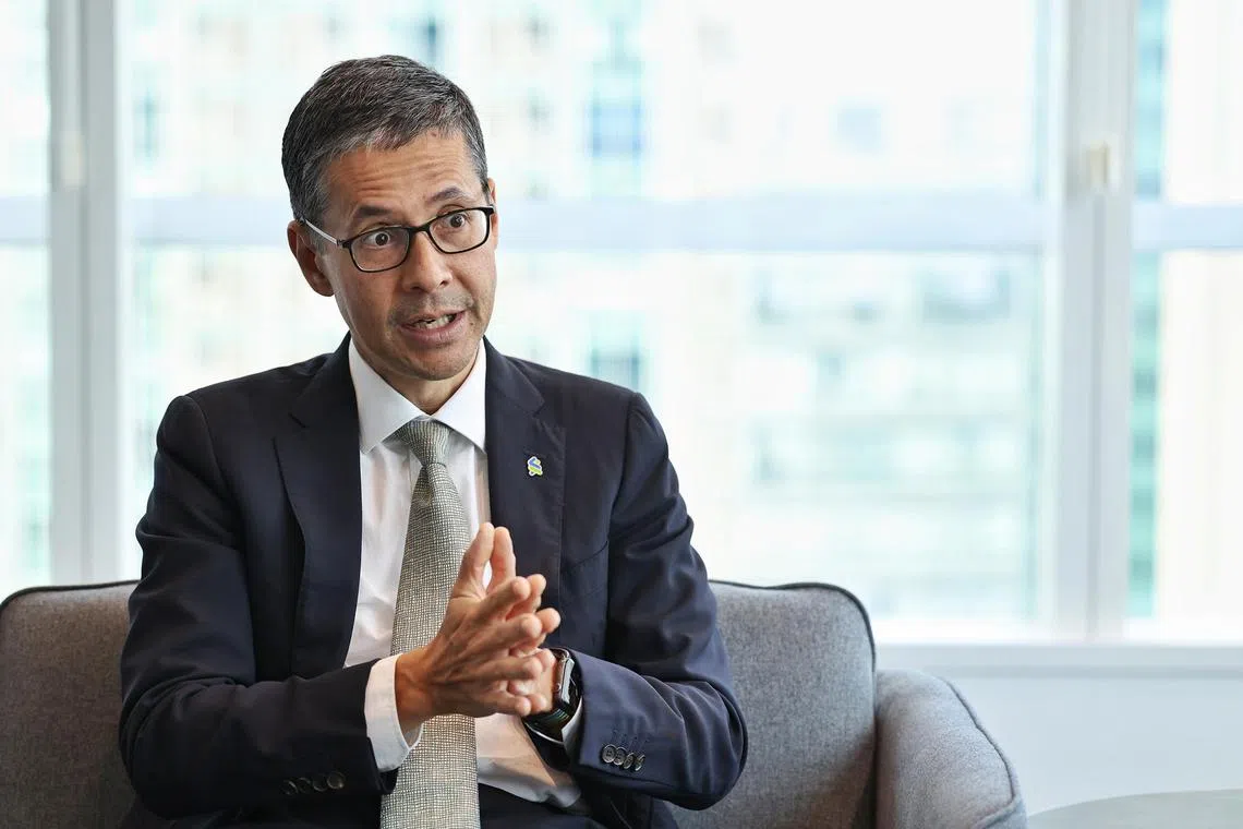 kcstanchart - Patrick Lee, Cluster CEO, Singapore and ASEAN Markets Standard Chartered at Marina Bay Financial Centre Tower 1 on 9 November 2023

Credit: Hester Tan