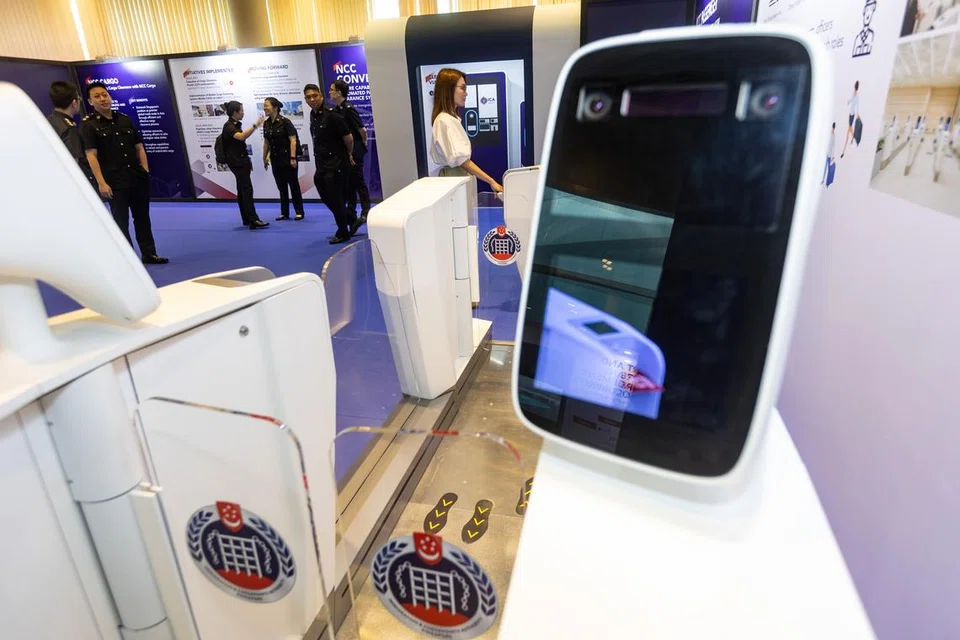 Passport-free clearance to be rolled out at all Singapore checkpoints ...