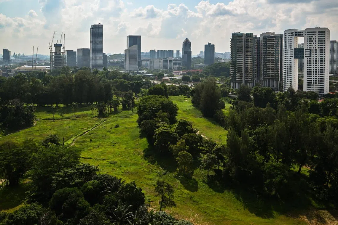 At the former Keppel Club golf course, about 6,000 HDB flats and 3,000 private homes will be built on the 48-hectare site. 