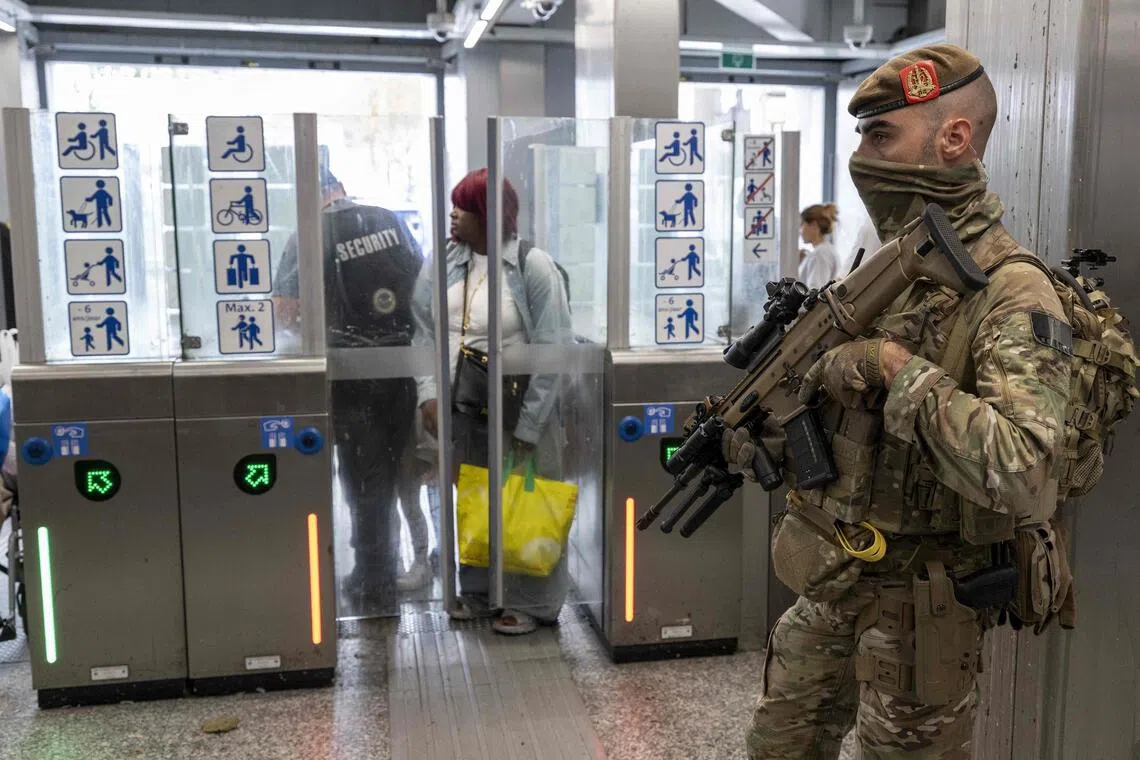 Man arrested with Kalashnikov automatic rifle at Brussels train station