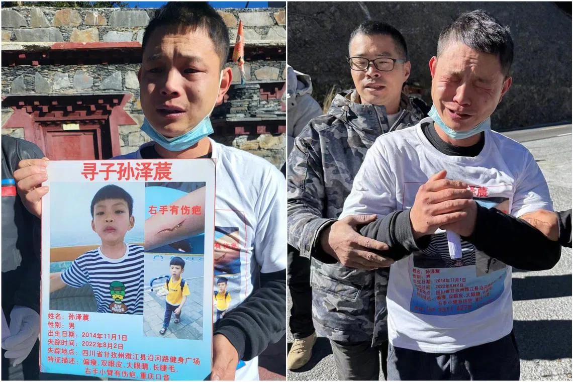 Singer-actor Richie Jen met father Sun Anliang in China while filming, and shared several photos of the father together with a poster of his missing son.