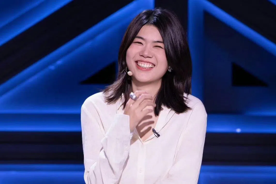 Chinese e-commerce platform JD.com abruptly ended a partnership with prominent female stand-up comic Yang Li after infuriated men promised to boycott the platform.