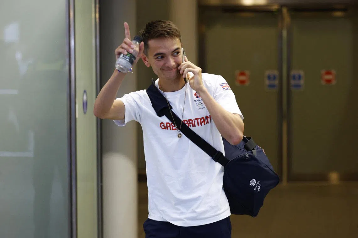 FILE PHOTO: Paris 2024 Olympics - Team GB athletes arrive back in London after the Paris 2024 Olympics - St Pancras station, London, Britain - August 12, 2024 Triathlon men's gold medallist Britain's Alex Yee returns to London Action Images via Reuters/John Sibley/File Photo