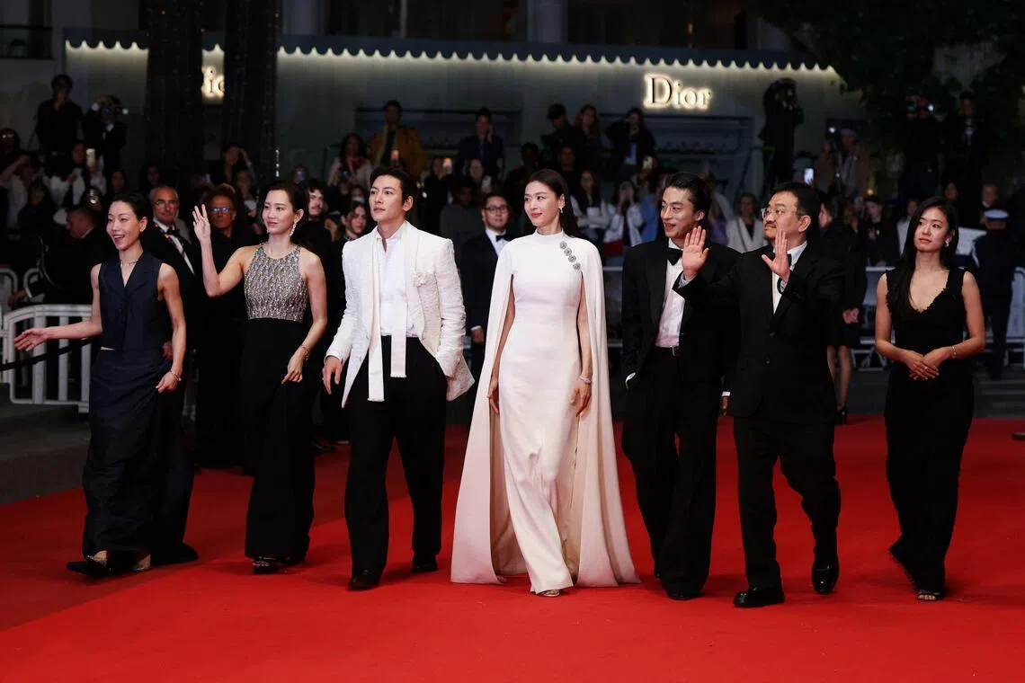 Actors Kim Shin-rock, Shin Hyeon-been, Ji Chang-wook, Jun Ji-hyun, Koo Kyo-hwan, director Yeon Sang-ho and producer Hailey Yoomin Yang at the screening of Colony a