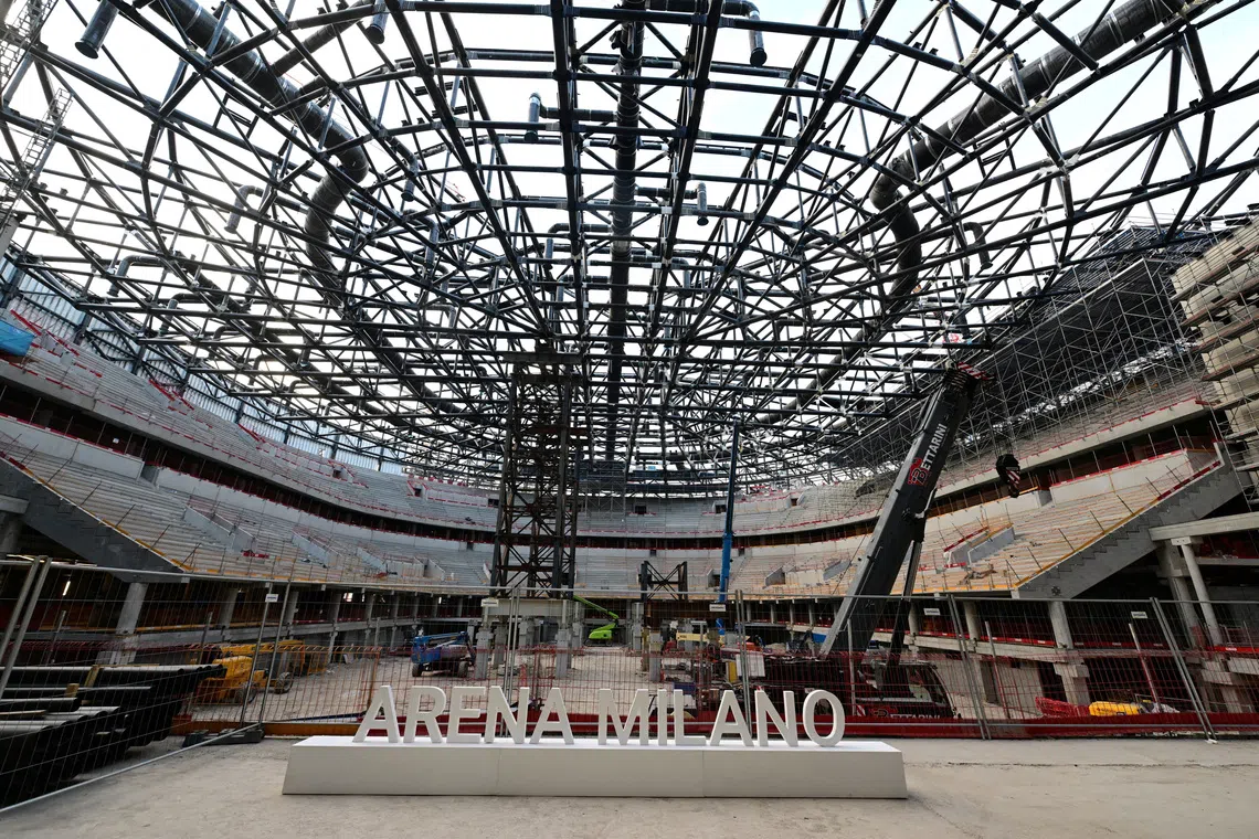FILE PHOTO: Olympics - 2026 Milano Cortina Winter Olympics - Santagiulia Ice hockey Arena, Milan, Italy - July 2, 2025 General view of the construction site of Santagiulia ice hockey arena, which will host the hockey and para hockey competitions of the Milano Cortina Winter Olympic Games 2026, in Milan, Italy. The multipurpose arena, with a capacity of 16,000 seats, will also feature a 10,000-square-meter outdoor plaza for public events. REUTERS/Daniele Mascolo/File Photo