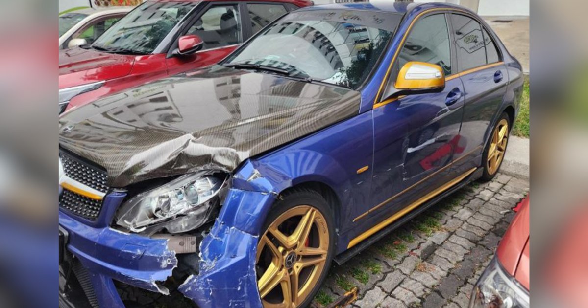 Man faces six charges after Marina Bay high-speed police chase