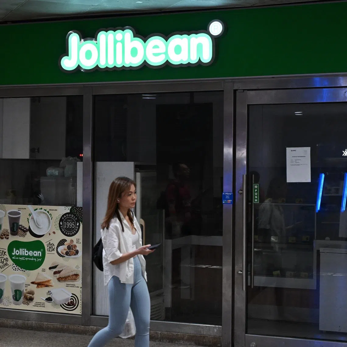 The Jollibean outlet at Lavender MRT station on July 11. The agencies were responding to reports of unpaid salaries and late payments that occurred sporadically since December 2024..