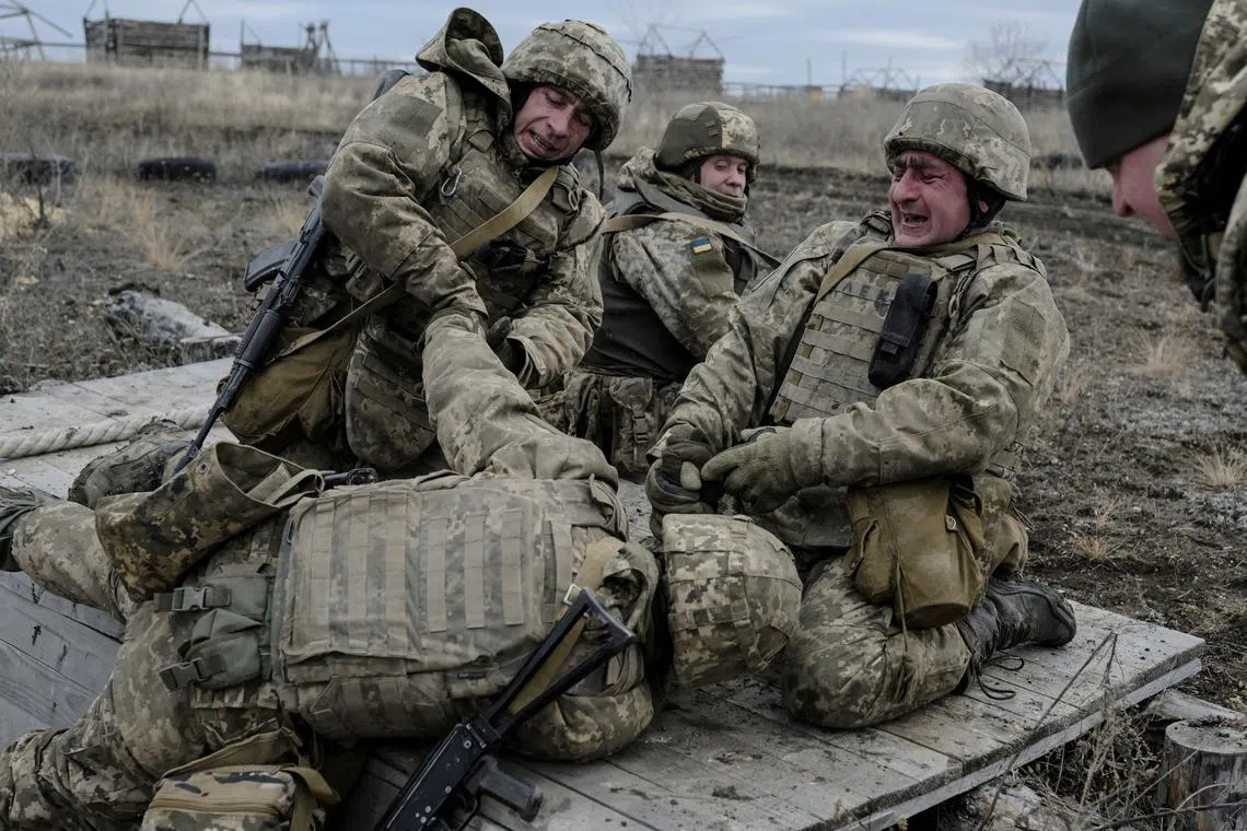 FILE PHOTO: Paratroopers of the 81st Separate Airmobile Brigade of the Ukrainian Air Assault Troops, attend a training, amid Russia's attack on Ukraine, near the town of Siversk, Donetsk region Ukraine January 21, 2025. REUTERS/Viacheslav Ratynskyi/File Photo