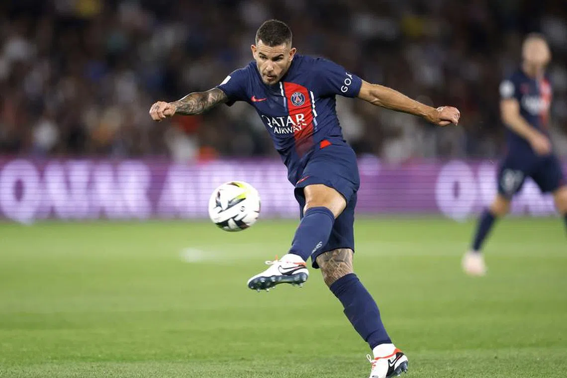 FILE PHOTO-Soccer Football - Ligue 1 - Paris St Germain v Lorient - Parc des Princes, Paris, France - August 12, 2023  Paris St Germain's Lucas Hernandez in action REUTERS/Christian Hartmann/File Photo