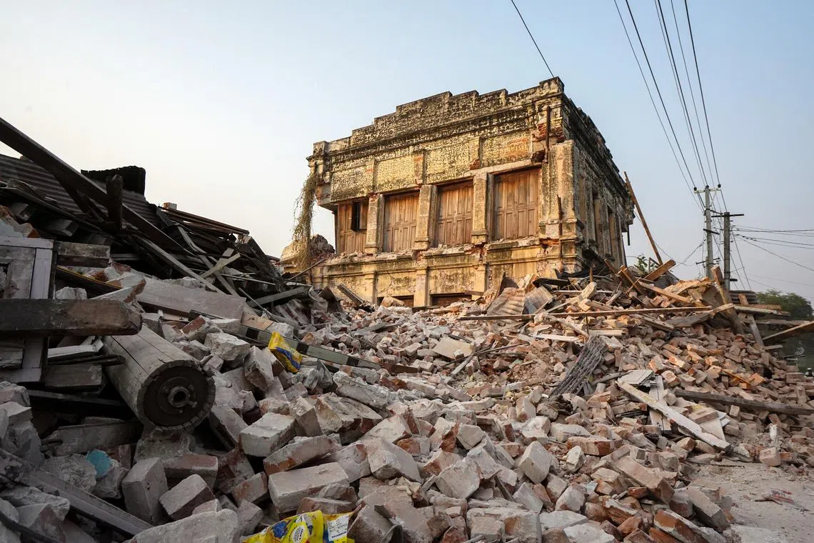 A damaged building is seen after a strong earthquake, in Amarapura, Myanmar, April 1, 2025. REUTERS/Stringer