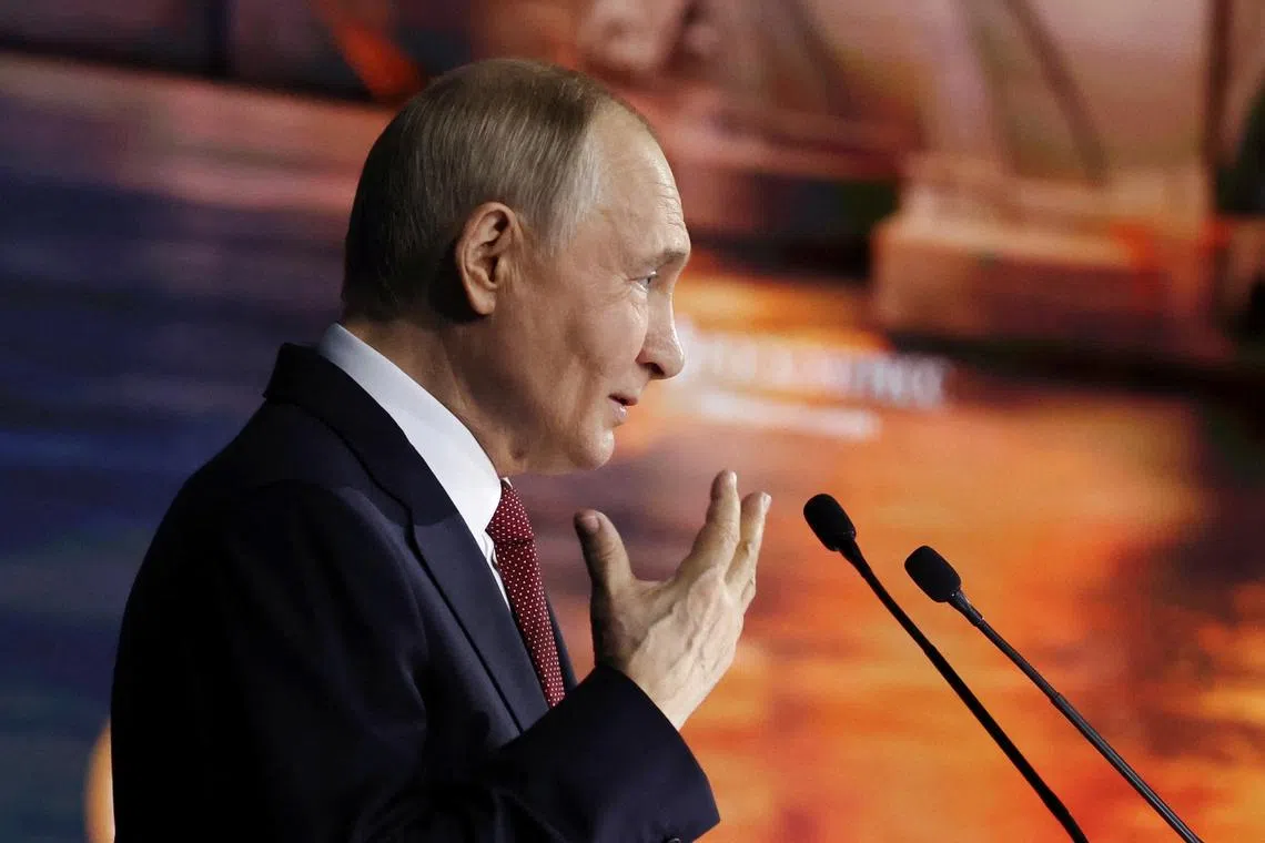 FILE PHOTO: Russia's President Vladimir Putin delivers a speech during a plenary session of the St. Petersburg International Economic Forum (SPIEF) in Saint Petersburg, Russia, June 20, 2025. Sputnik/Vyacheslav Prokofyev/Pool via REUTERS/ File Photo