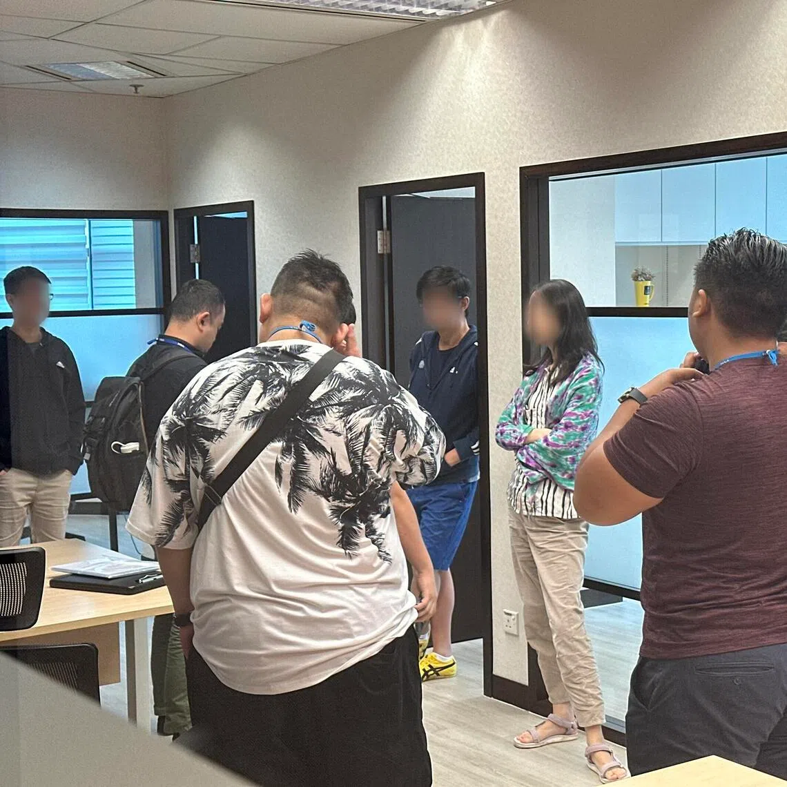 zyvape26 - "Writer to caption"

ST Photo: ZAIHAN MOHAMED YUSOF