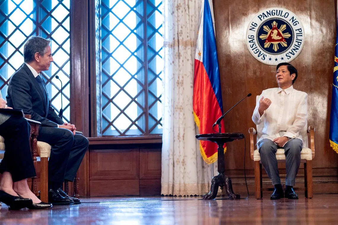 FILE PHOTO: U.S. Secretary of State Antony Blinken meets with Philippine President Ferdinand Marcos Jr. at the Malacanang Palace in Manila, Philippines, August 6, 2022. Andrew Harnik/Pool via REUTERS/ File photo