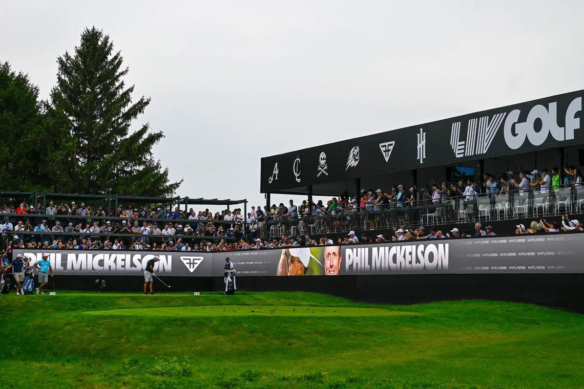 Phil Mickelson playing his shot from the 17th tee during the LIV Golf Invitational - Chicago.
