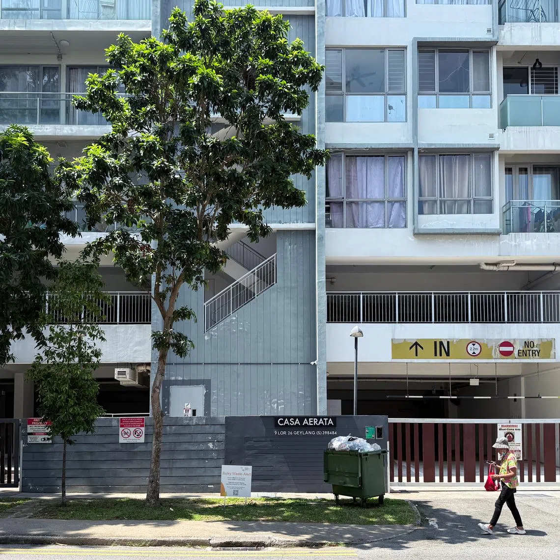 The affected owners said they received legal letters from the Casa Aerata condo’s management corporation strata title in April. 