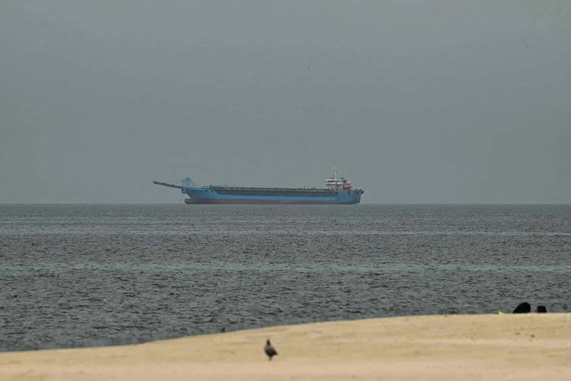 وطن نيوز – حرب إيران: محادثات السلام الأمريكية تقترب من نهايتها، وتشديد الحصار البحري