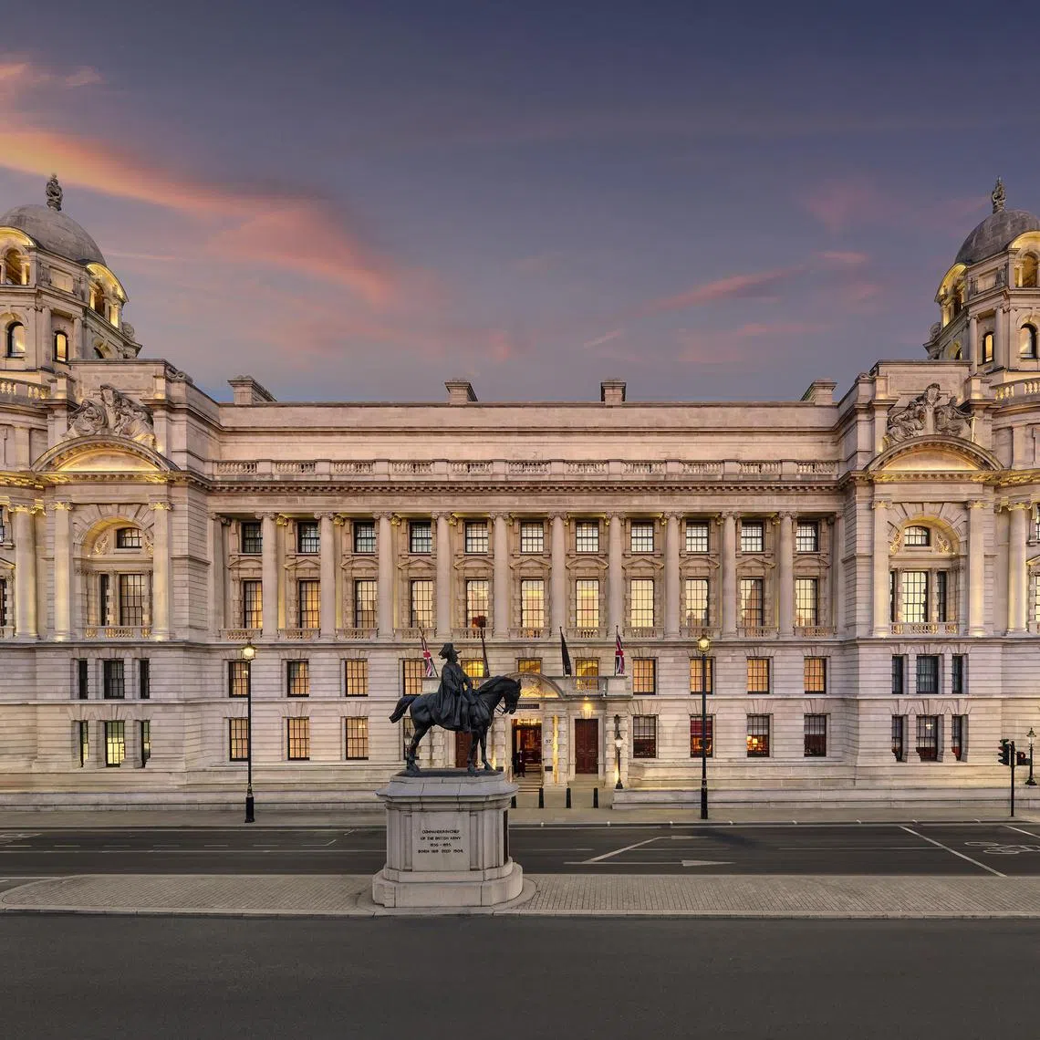 mtexpand - RafflesOWO Phase2

Credit: Raffles London at The OWO