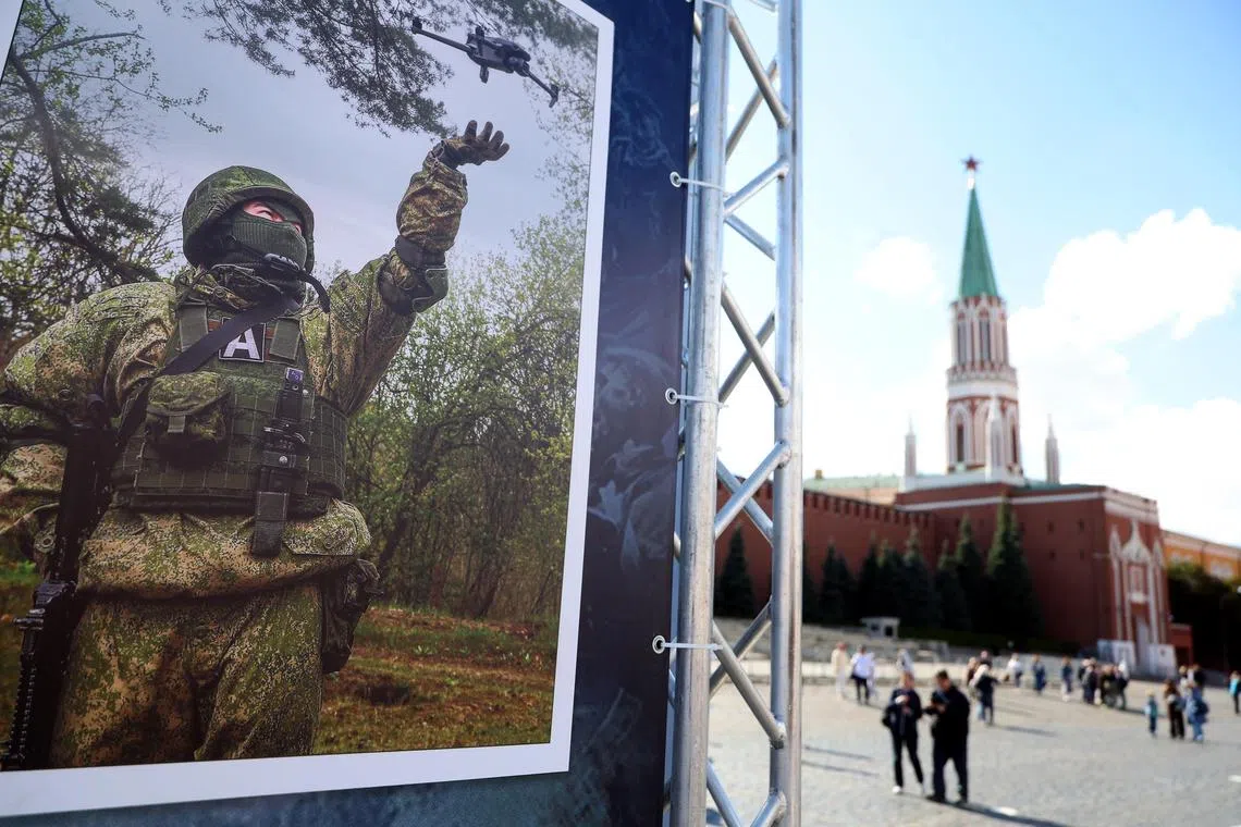 Mr Putin, who has said that "warriors" who fought in Ukraine are part of the "genuine elite".