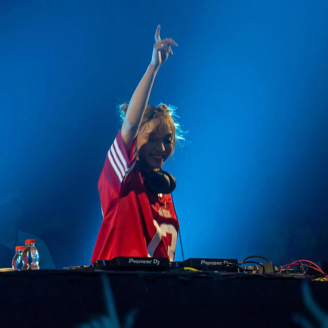 ffdjd - Ashley Kiara, also known as DJ Kiara, spinning her sets to an audience. 

PHOTO: Courtesy of Ashley Kiara