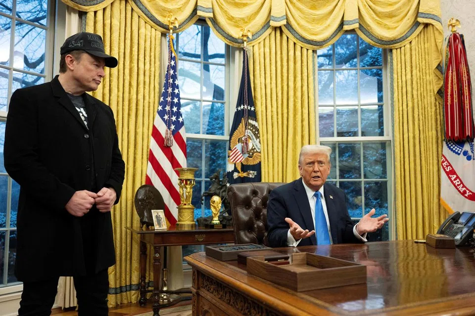 The public feud between US President Donald Trump and billionaire Elon Musk was an easy target for Russian politicians.