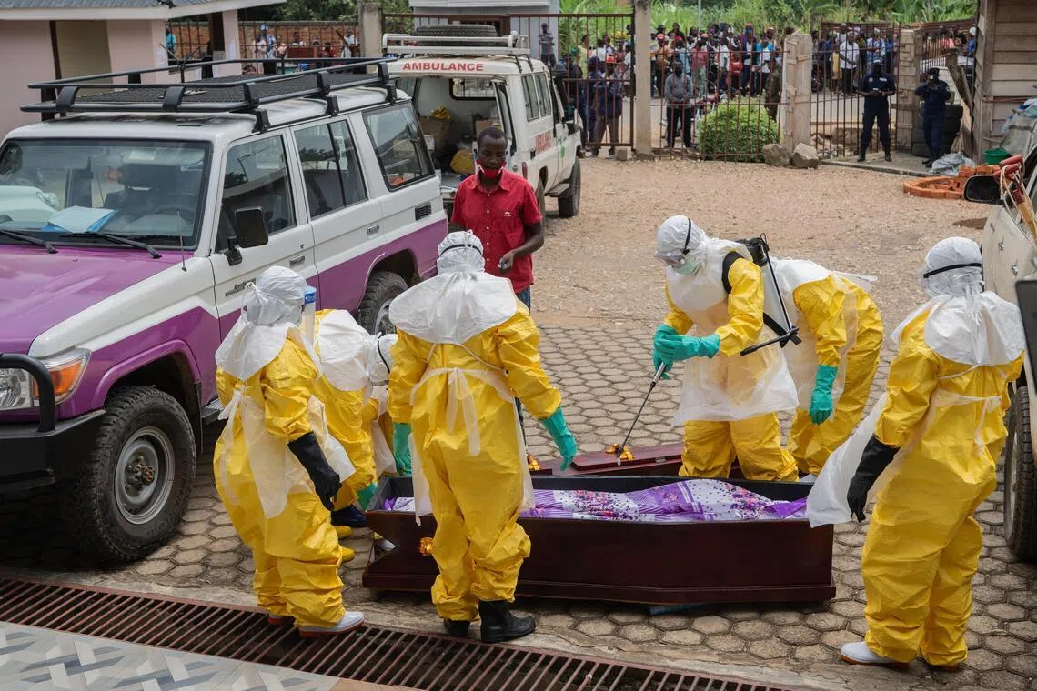 Ebola burial team attacked, 11 patients flee care in widening outbreak in Congo