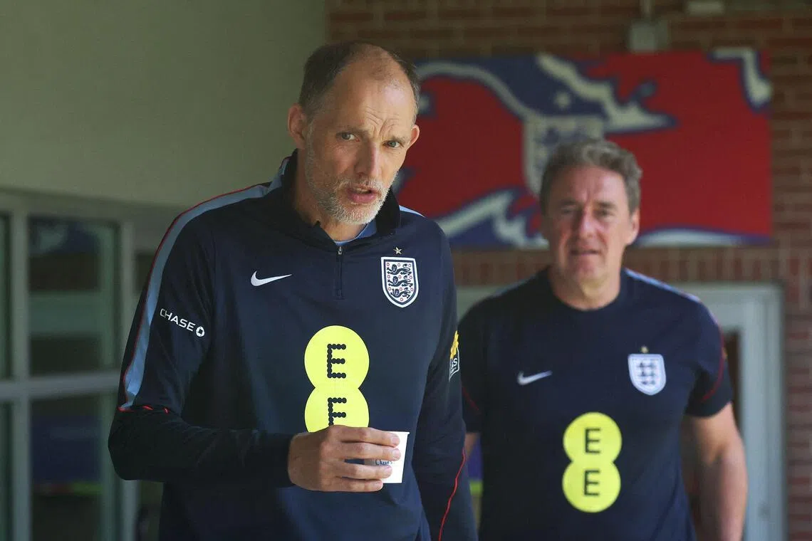 KANSAS CITY, KANSAS - JUNE 29: Thomas Tuchel, Manager of England, looks on during an England Media Activity day on June 29, 2026 in Kansas City, Kansas.   Richard Pelham/Getty Images/AFP (Photo by Richard Pelham / GETTY IMAGES NORTH AMERICA / Getty Images via AFP)
