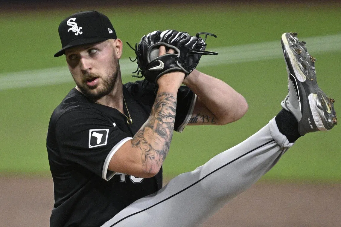 FILE PHOTO: Sep 20, 2024; San Diego, California, USA; Chicago White Sox starting pitcher Garrett Crochet (45) pitches against the San Diego Padres during the second inning at Petco Park. Mandatory Credit: Orlando Ramirez-Imagn Images/File Photo