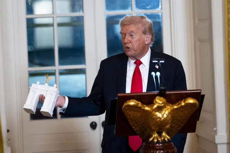 Confronting a midterm electoral defeat amid intractable wars, Donald Trump announced on Sept 21 that his planned Washington triumphal arch would also be a “top grade military complex”.